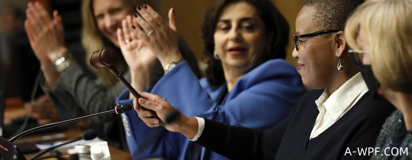 马图·乔伊尼，妇女地位委员会第67届会议主席宣布会议圆满结束。